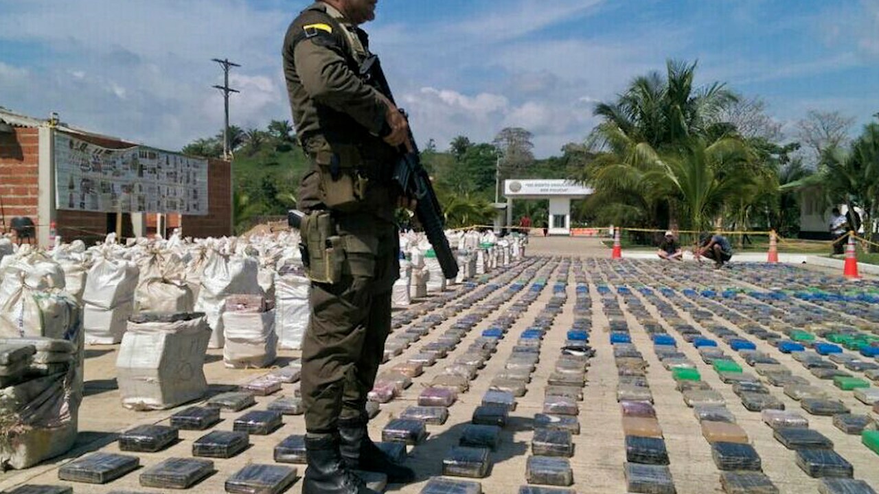 Polícia colombiana apreende quantidade recorde cocaína em Antioquia