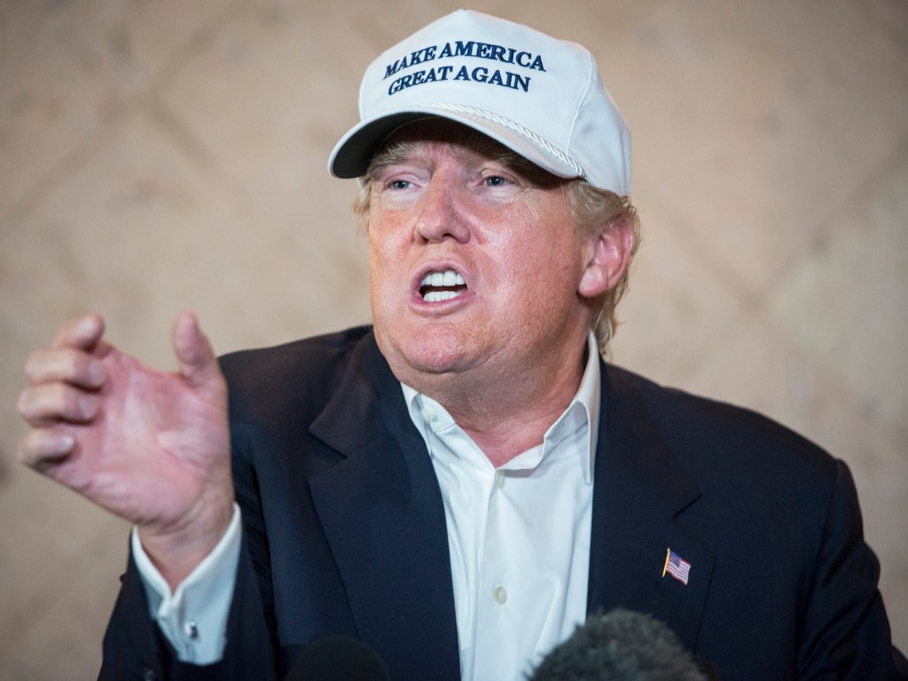 O empresário Donald Trump, candidato republicano à presidência dos Estados Unidos, discursa em Laredo, Texas, região de fronteira com o México - 23/07/2015