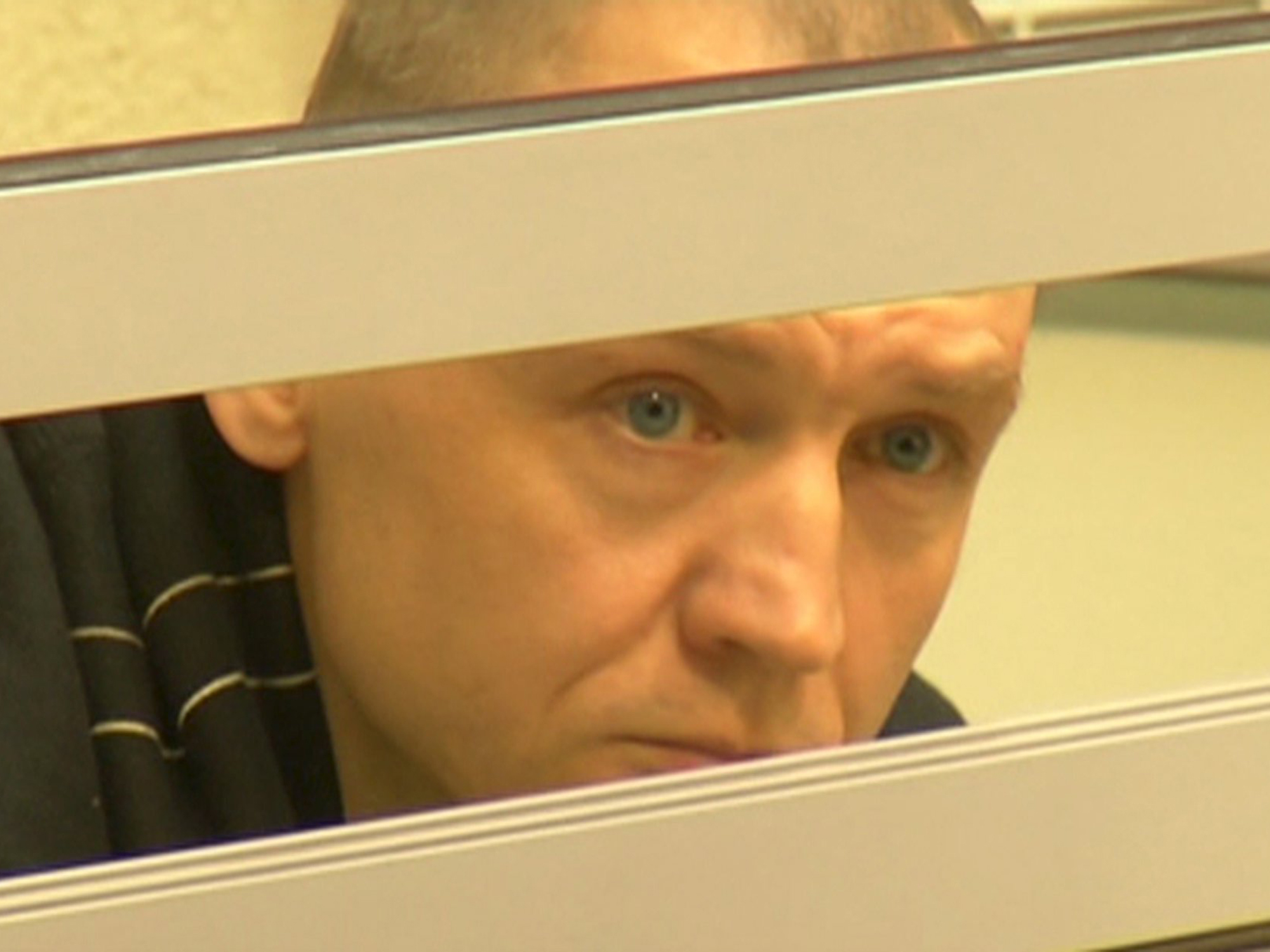 Espião estoniano Eston Kohver durante audiência no tribunal de Pskov, na Rússia