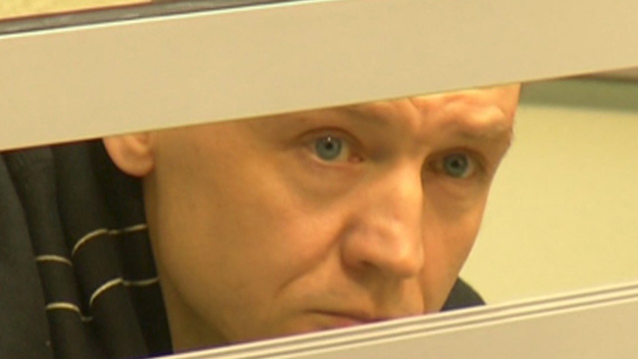 Espião estoniano Eston Kohver durante audiência no tribunal de Pskov, na Rússia