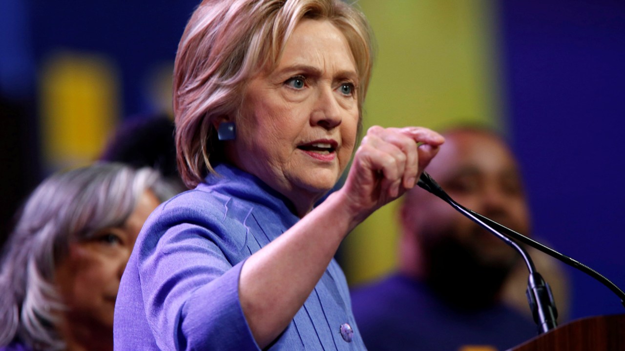 Hillary Clinton durante evento de campanha em Detroit