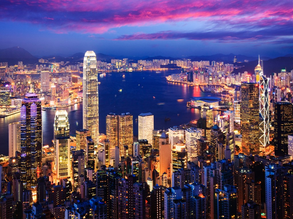 Fórum Econômico Mundial: "Hong Kong continua a liderar em infraestrutura, refletindo a excelente qualidade dos seus serviços em todos os modos de transporte".