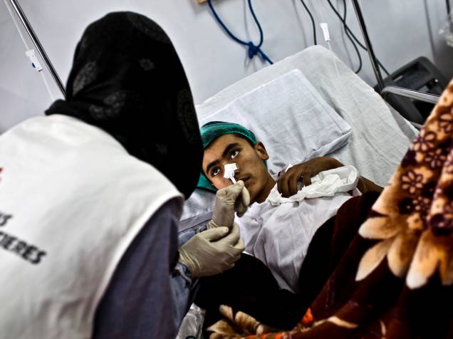 Atendimento ao Hospital de MSF de Kunduz antes do bombardeio