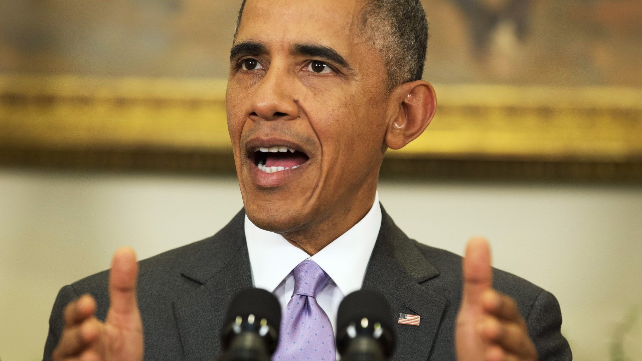 Presidente dos Estados Unidos, Barack Obama, discursa na Casa Branca, em Washington. Obama pediu ao Congresso para aprovar a sua proposta de usar a força militar contra o grupo jihadista Estado Islâmico - 11/02/2015
