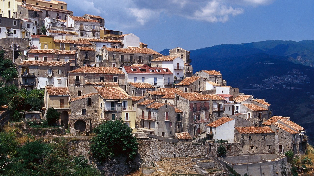 A cidade de Sellia, região da Calábria na Itália