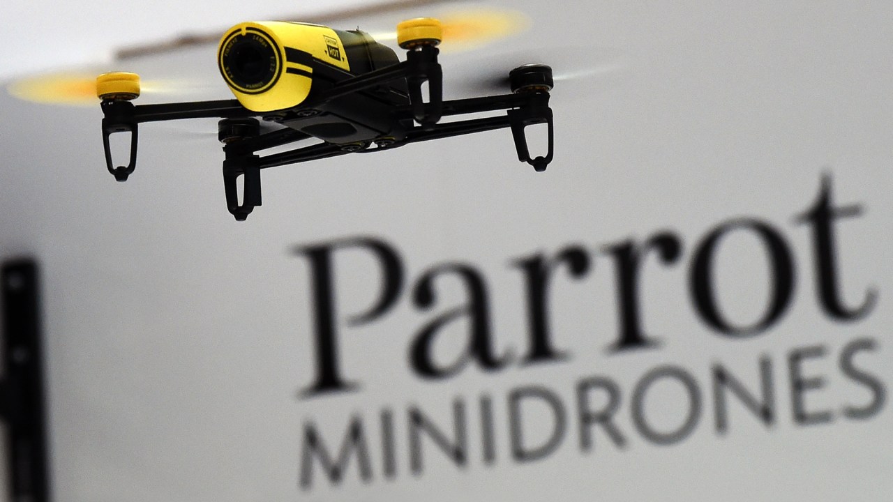 Minidrones da marca 'Parrot' são lançados durante a CES 2015 em Las Vegas