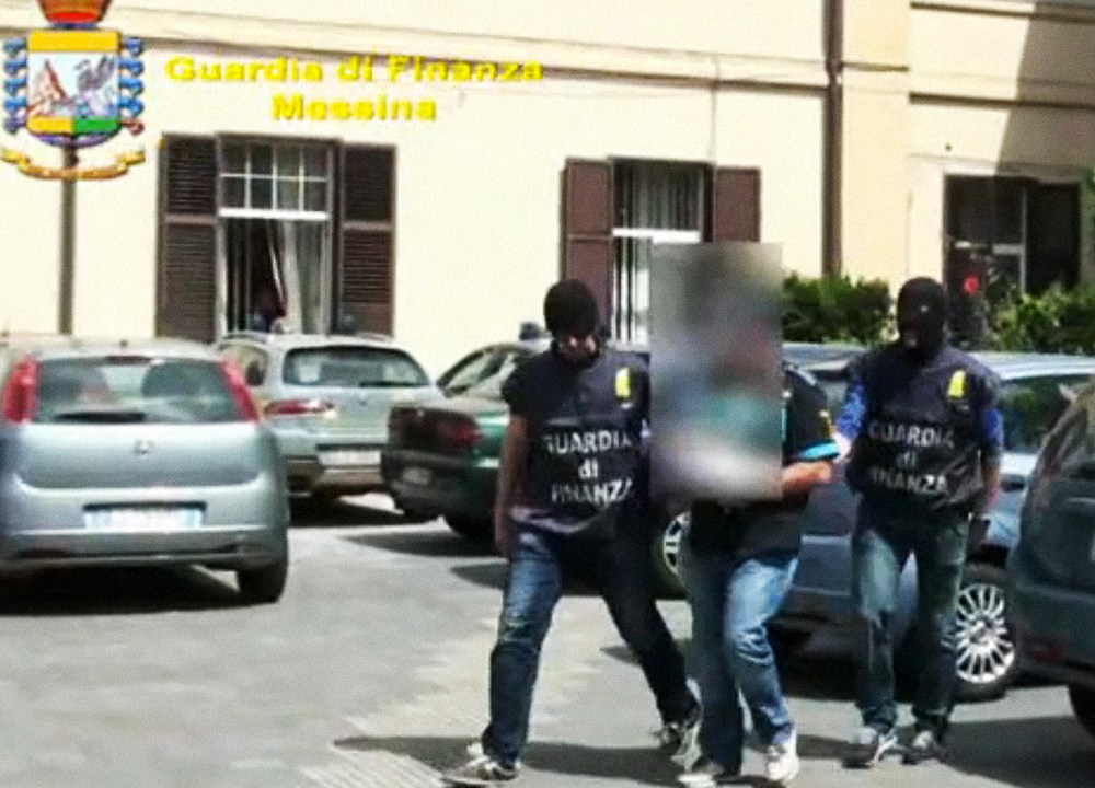 Operação policial desmantela quadrilha de tráfico internacional de cocaína da Colômbia para a Itália