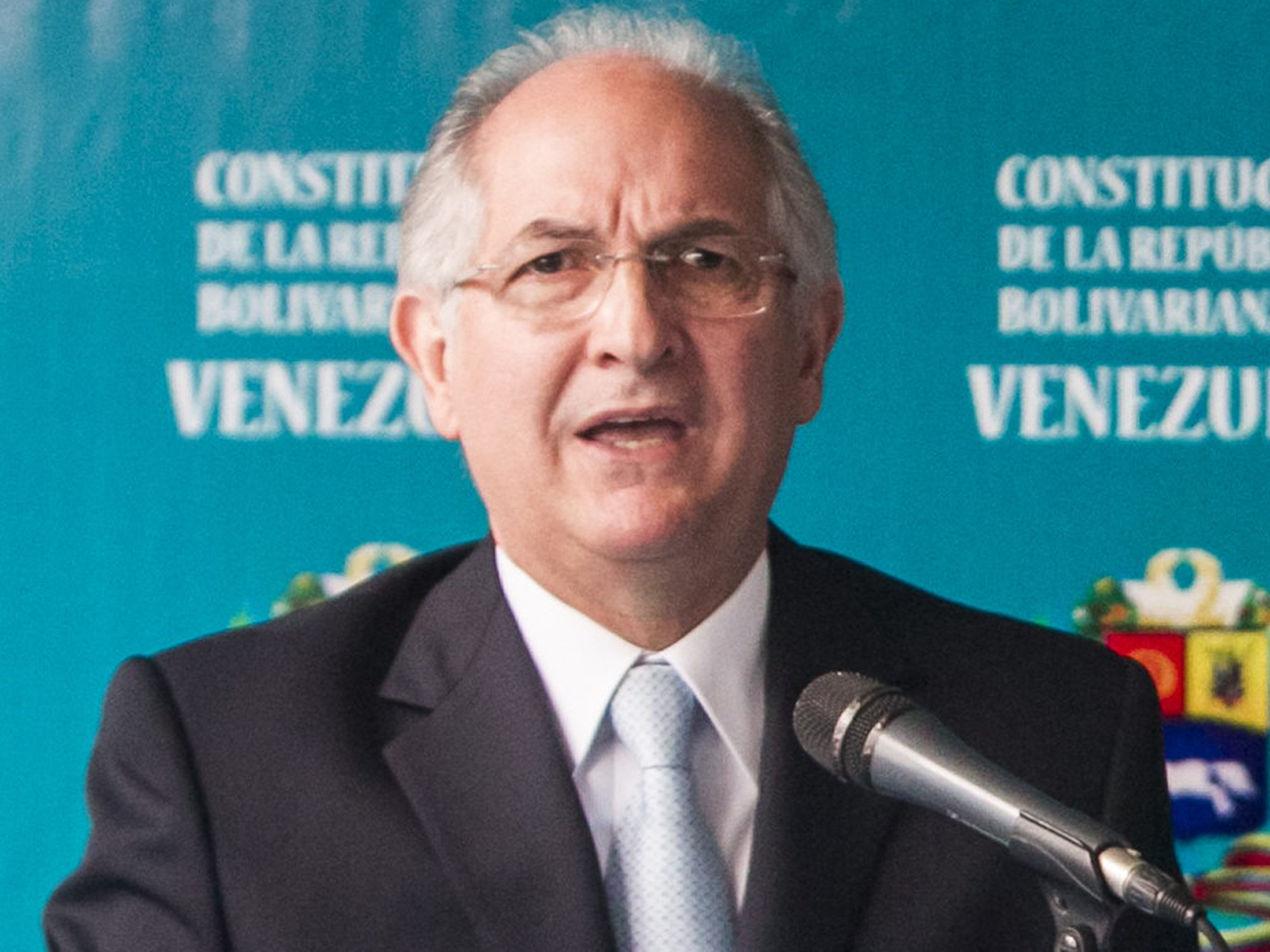 O prefeito de Caracas, Antonio Ledezma fala em uma coletiva de imprensa Caracas, na Venezuela - 13/02/2015