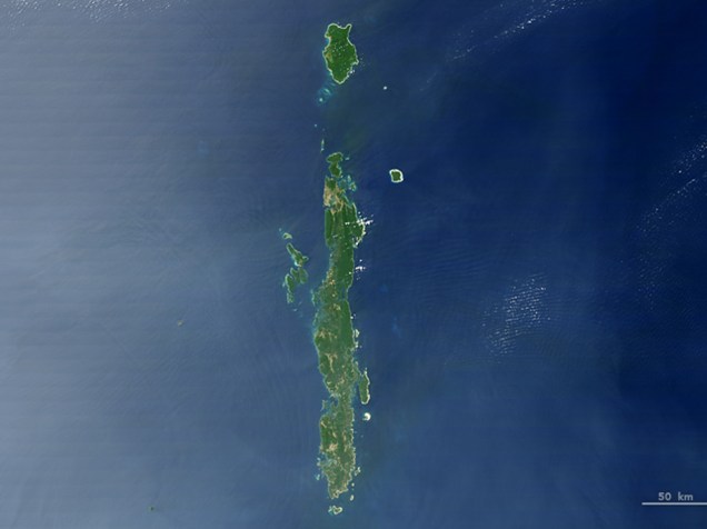 <p>Letra "I": A imagem do arquipélago indiano Andaman, foi feita pelo satélite Terra, em 10 de fevereiro de 2007</p>