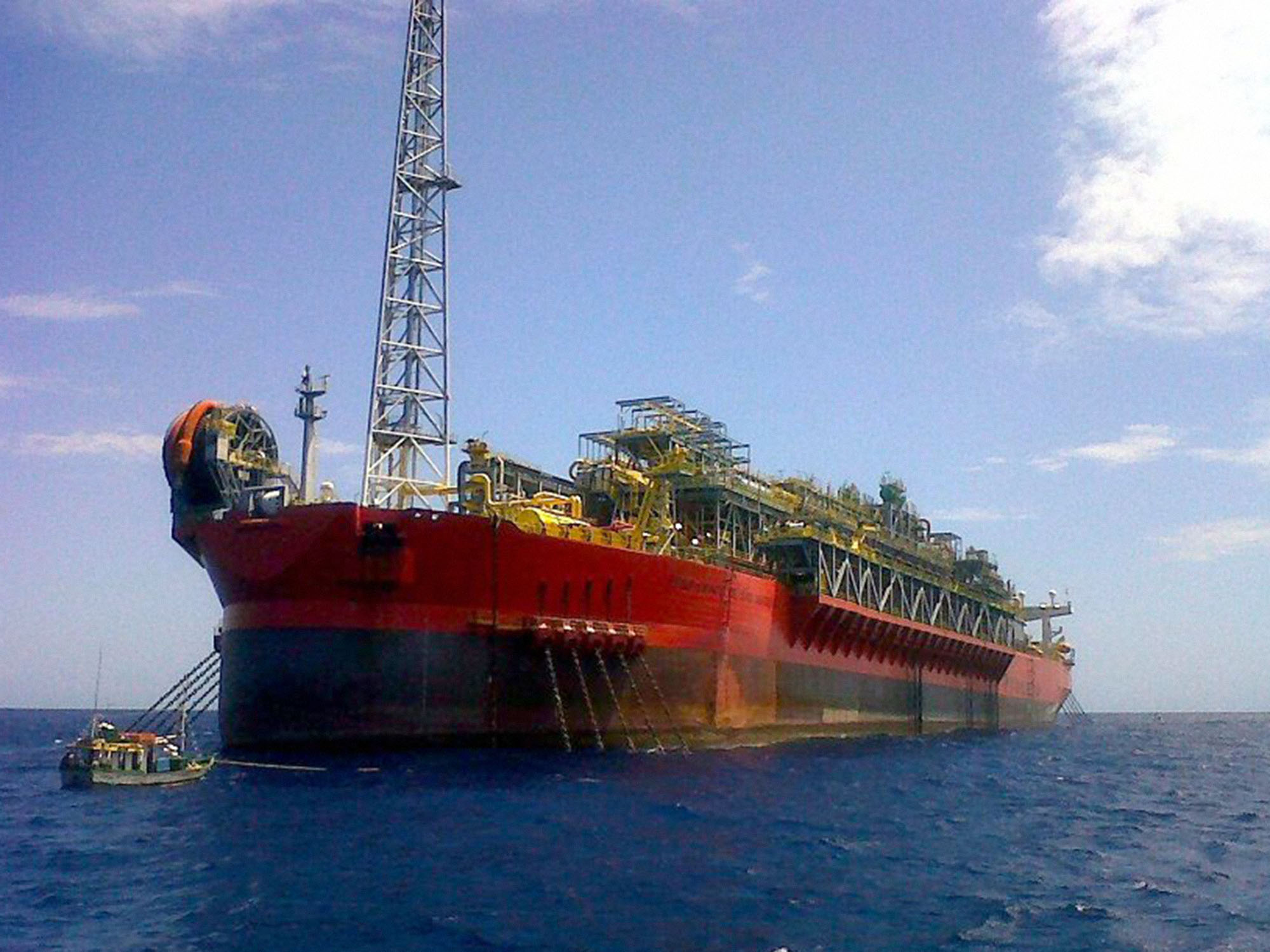 Navio-plataforma FPSO Cidade de São Mateus, onde houve a explosão