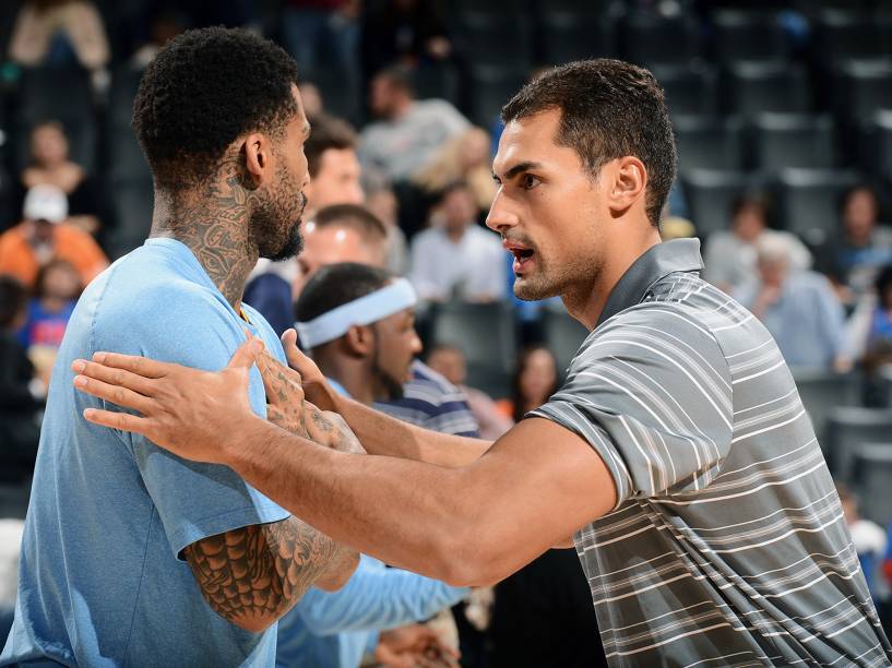 Felipe Eichenberger, antes de uma partida do Denver Nuggets