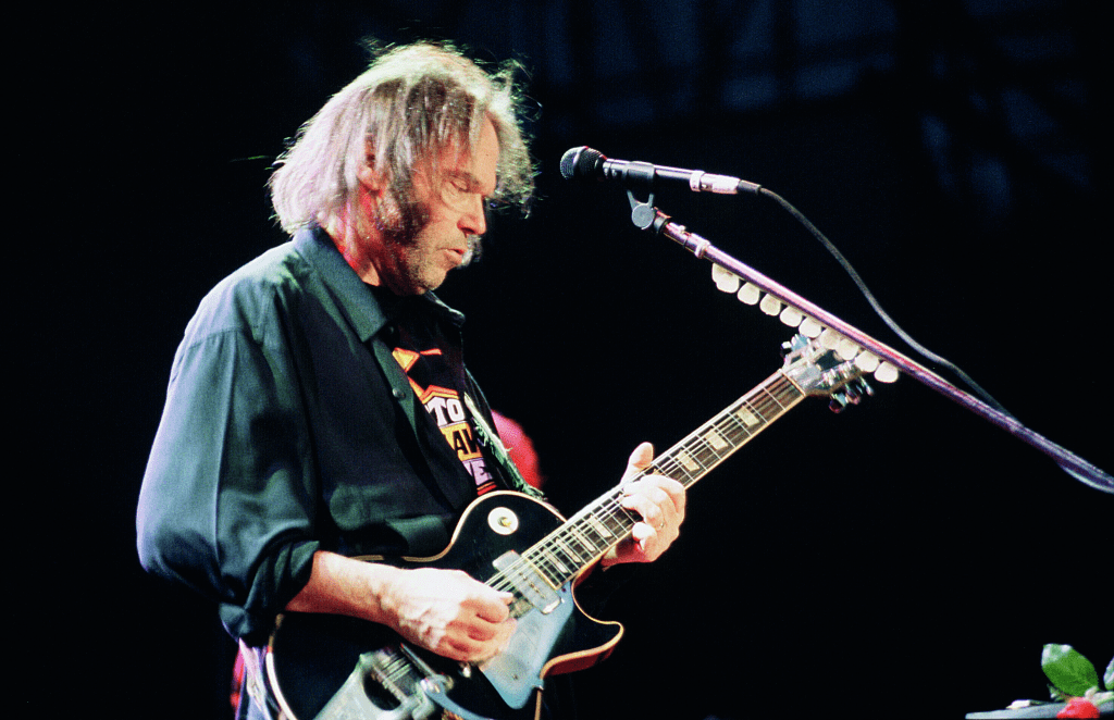 O músico canadense Neil Young, paladino da boa música: ele criou o Pono, uma espécie de iPod para música de alta qualidade