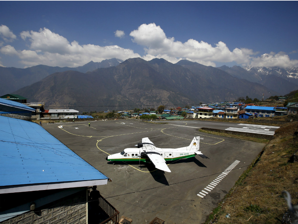 Avião da Tara Airlines similar ao que colidiu contra uma montanha no Nepal