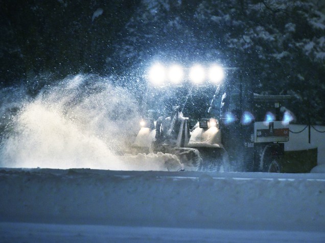 Intensa nevasca atinge os EUA e ao menos 9 morrem em acidentes de trânsito