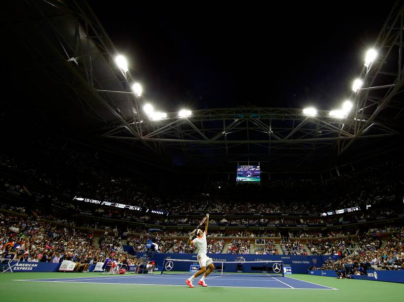 O jogo entre Novak Djokovic e Roger Federer em na final do US Open 2015