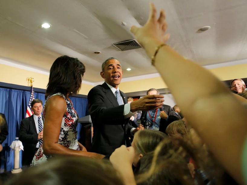 O presidente dos Estados Unidos Barack Obama chegou na tarde deste domingo (20) a Cuba, acompanhado da primeira-dama Michelle Obama e das filhas Malia e Sasha, em uma viagem de três dias a ilha