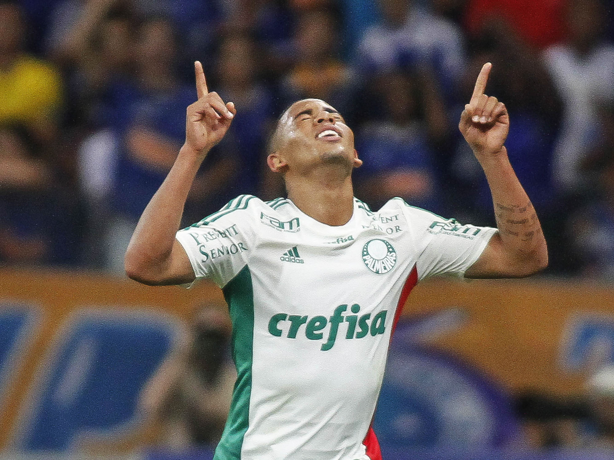 Gol de Gabriel Jesus - Partida entre Cruzeiro e Palmeiras, válida pela partida é a de volta das oitavas de final da Copa do Brasil de Futebol 2015, no estádio do Mineirão (Estádio Governador Magalhães Pinto), em Belo Horizonte (MG)