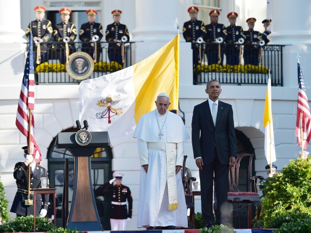 Papa Francisco é recebido pelo presidente dos EUA, Barack Obama, na Casa Branca nesta quarta-feira (23)