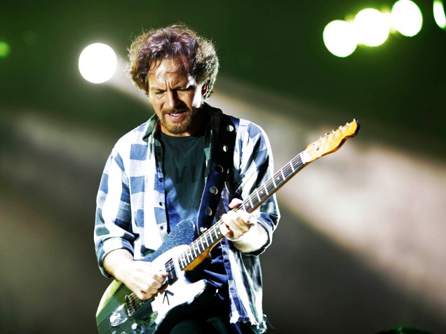 Pearl Jam faz show para milhares de pessoas no estádio do Maracanã, Zona Norte do Rio