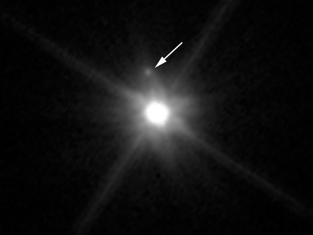 Estimativas preliminares realizadas pela equipe do Hubble detectaram que é possível que MK 2 tenha uma órbita circular e complete um circuito em volta de Makemake em 12 dias ou mais