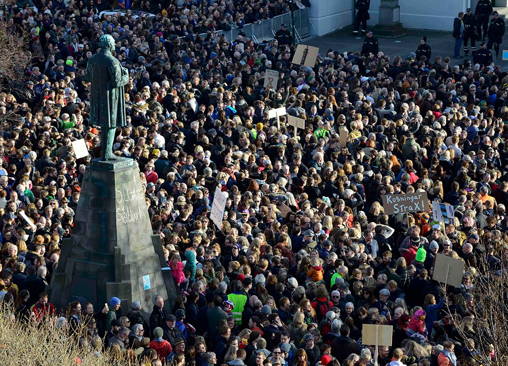 Protestos contra o Primeiro-Ministro da Islândia