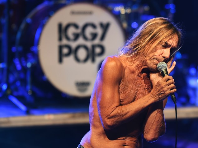 O cantor Iggy Pop, foi a principal atração no primeiro dia do festival Popload em São Paulo, nesta sexta-feira (16)