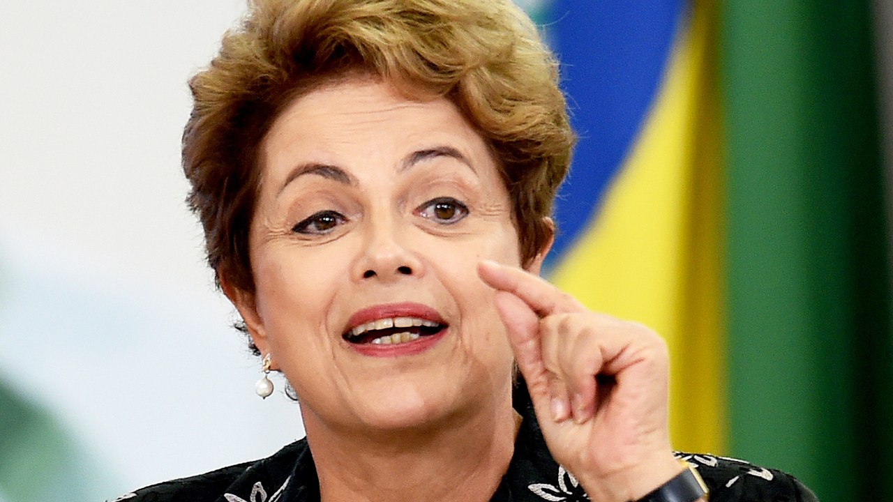 A presidente Dilma Rousseff durante cerimônia de lançamento do Plano Safra da Agricultura Familiar 2015/2016, no palácio do Planalto, nesta segunda-feira