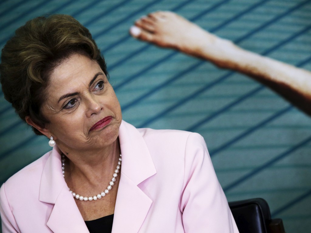 A presidente Dilma Rousseff recebe as delegações que representaram o Brasil nos Jogos Pan-Americanos e Parapan-Americanos de Toronto 2015, em cerimônia no Palácio do Planalto, nesta quinta-feira (27)