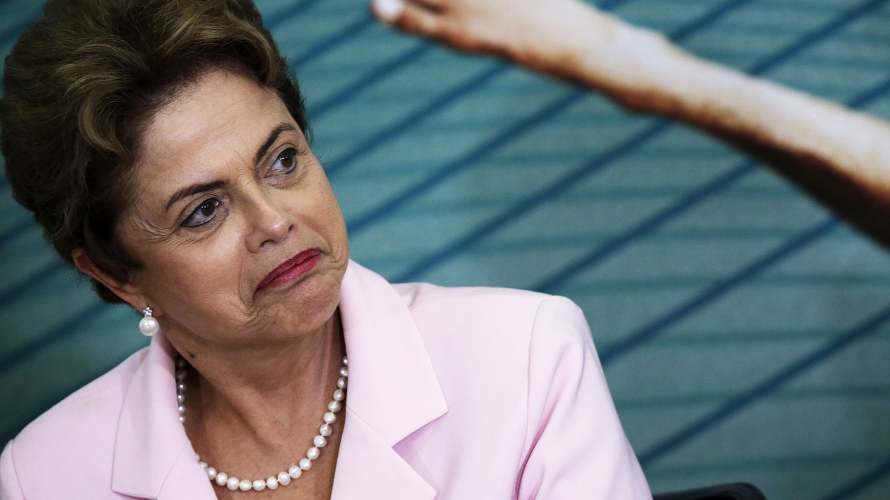 A presidente Dilma Rousseff recebe as delegações que representaram o Brasil nos Jogos Pan-Americanos e Parapan-Americanos de Toronto 2015, em cerimônia no Palácio do Planalto, nesta quinta-feira (27)