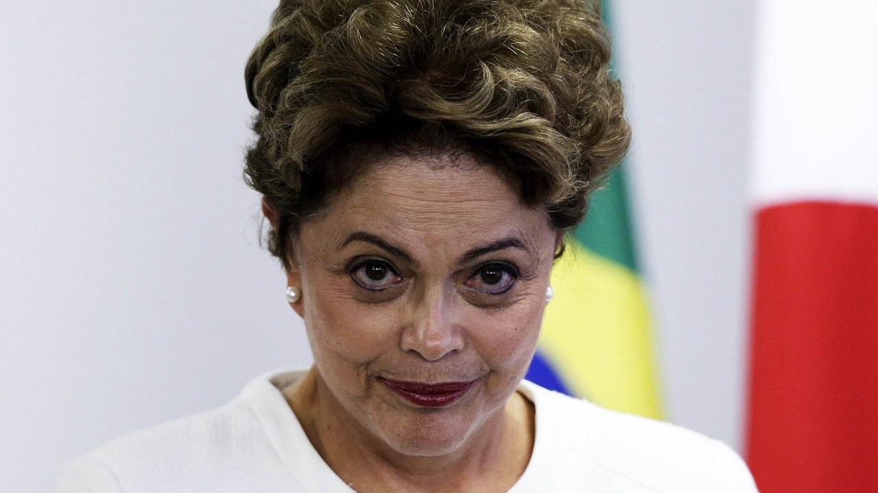 Dilma argumentou a governadores que a volta da CPMF é a única aposta do governo para reequilibrar as contas públicas em 2016