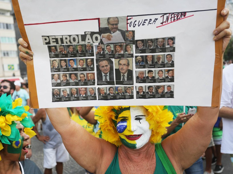 Protesto contra o governo Dilma nas ruas do Rio de Janeiro