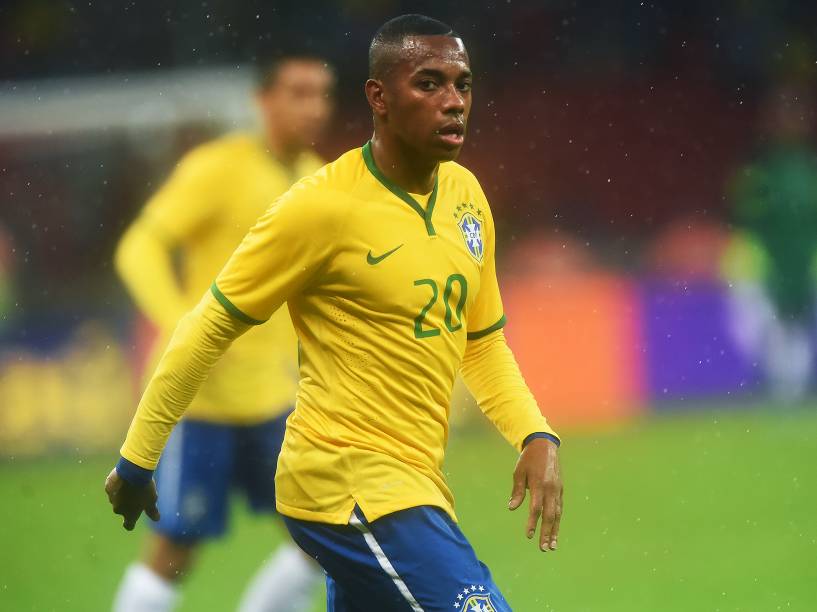 O jogador Robinho durante a partida entre Brasil e Honduras no Beira-Rio em Porto Alegre