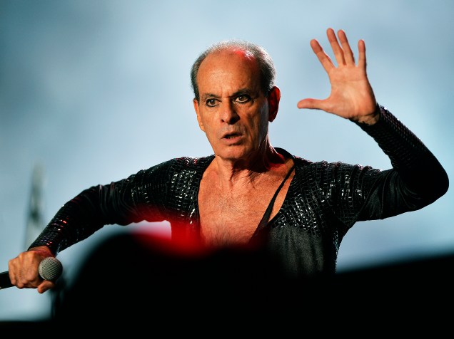 O cantor Ney Matogrosso se apresenta no Palco Mundo durante o show Rock in Rio 30 Anos