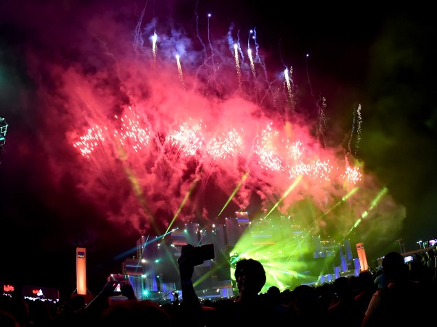 Show de fogos de artifício na primeira noite do Rock in Rio