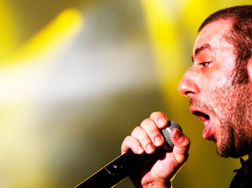 Badauí, vocalista do CPM 22 durante apresentação da banda no Rock in Rio
