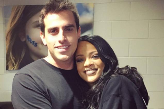 O produtor Rodrigo Branco e a cantora Rihanna