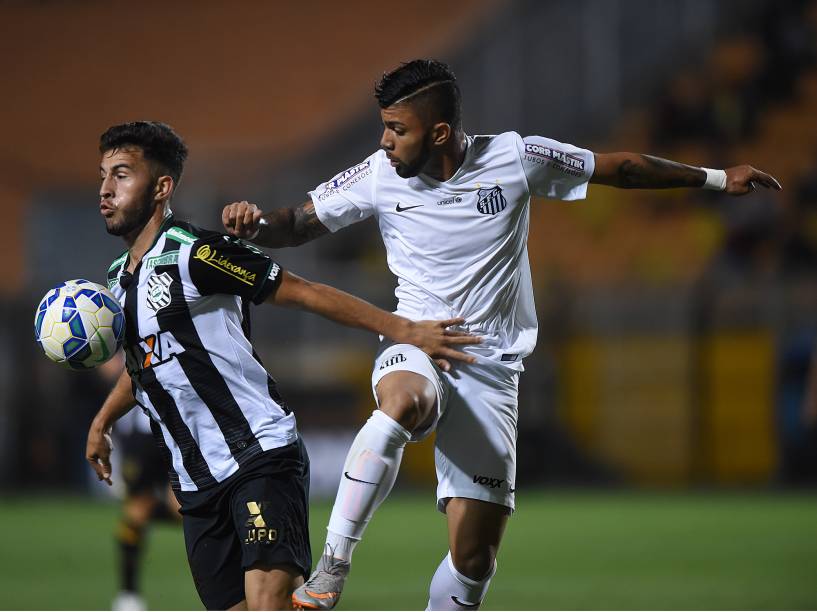Santos e Figueirense disputam vaga nas semifinais da Copa do Brasil em partida de volta disputada no Pacaembu