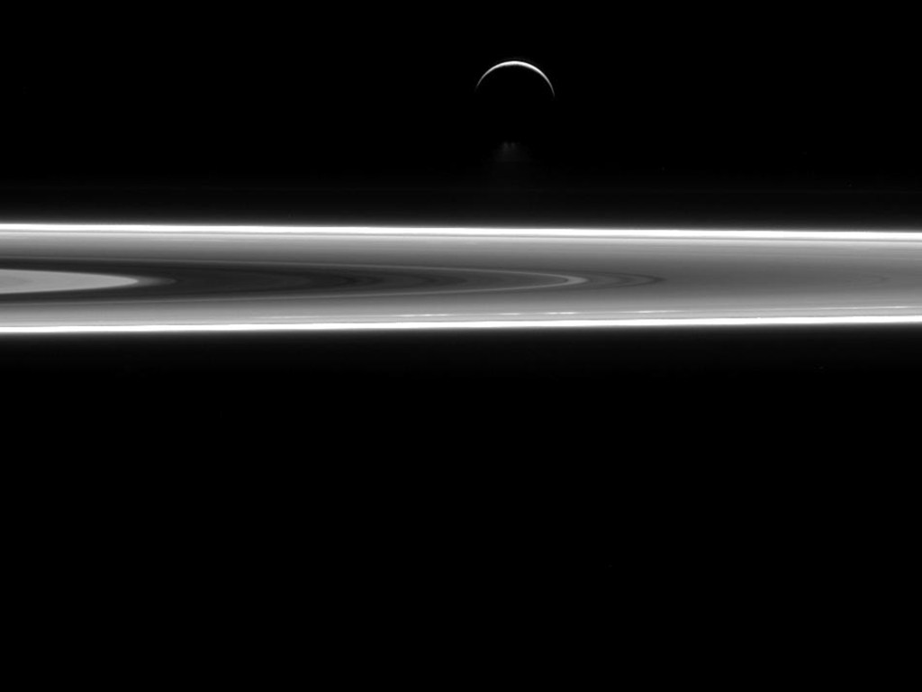 Enceladus, uma das 62 luas de Saturno