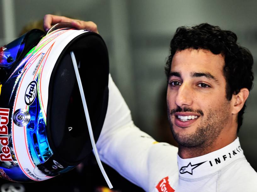 Daniel Ricciardo durante os treinos de sexta