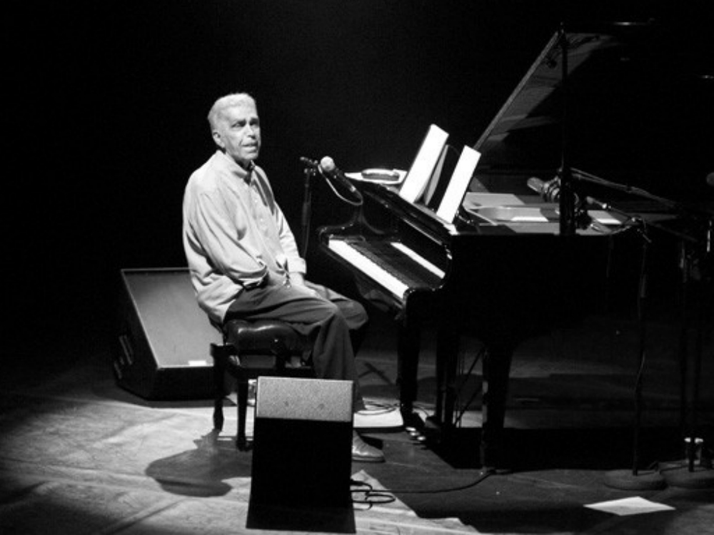 Severino Filho, músico que foi integrante do grupo Os Cariocas, morre aos 88 anos
