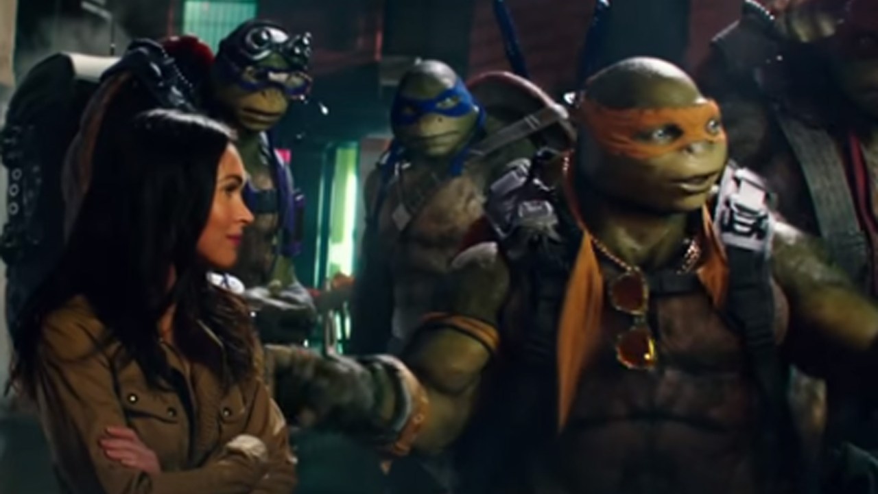 Megan Fox em cena de 'As Tartarugas Ninja 2'