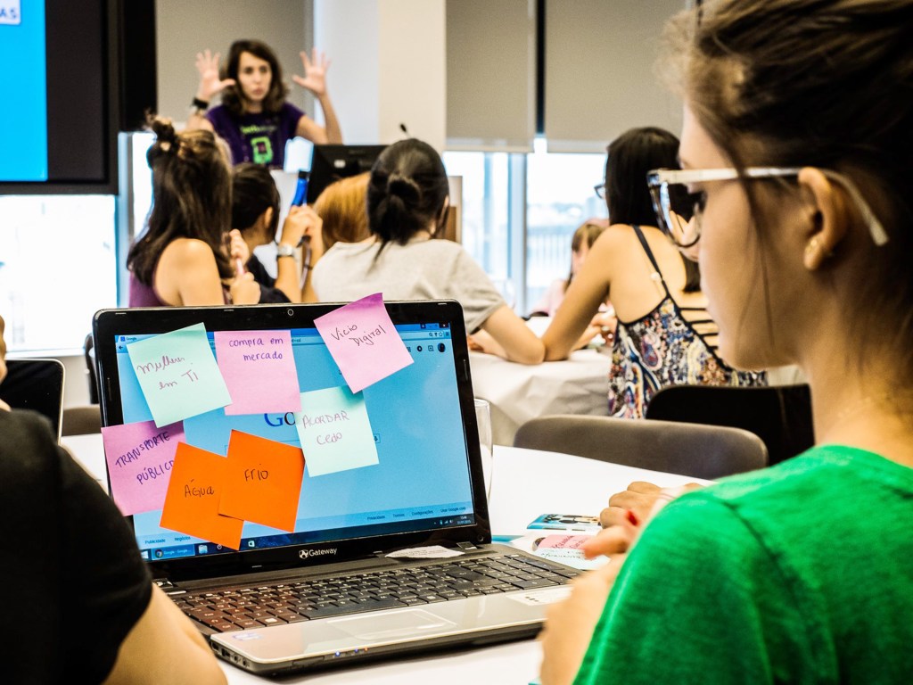 Technovation Challenge vai reunir meninas para programar aplicativos de celular