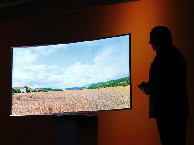 SUHD TV, da Samsung, apresentada durante a CES 2015, pode exibir até um bilhão de cores