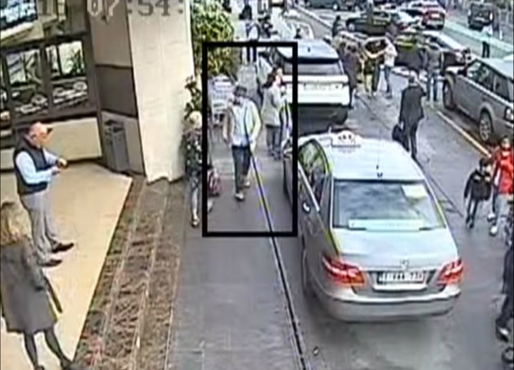 O "homem de chapéu" foi filmado por várias câmeras em Bruxelas após participar do ataque ao aeroporto