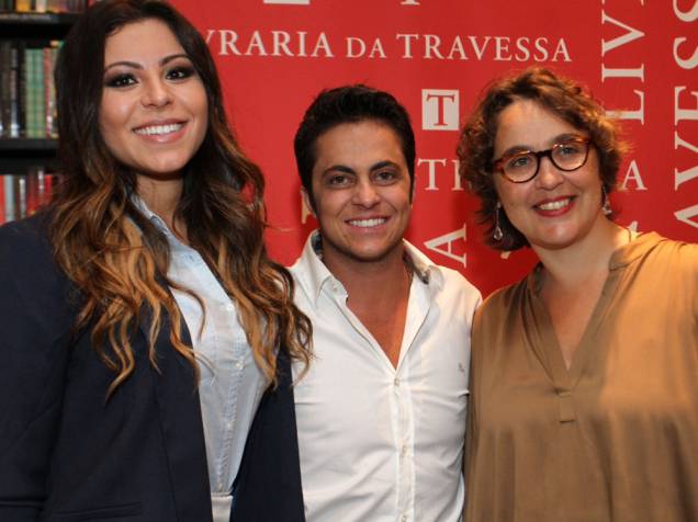 Thammy Miranda, a namorada, Andressa Ferreira, e a autora de sua biografia, Marcia Zanelatto