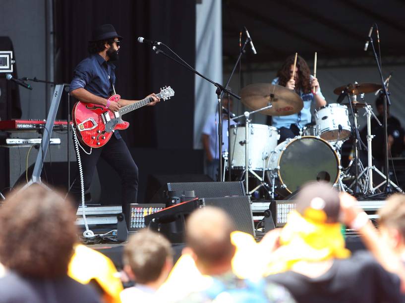 A banda The Baggios no primeiro dia do Festival Lollapalooza 2016 que ocorre em São Paulo-SP neste sábado (12) no Autódromo de Interlagos Zona Sul da Capital