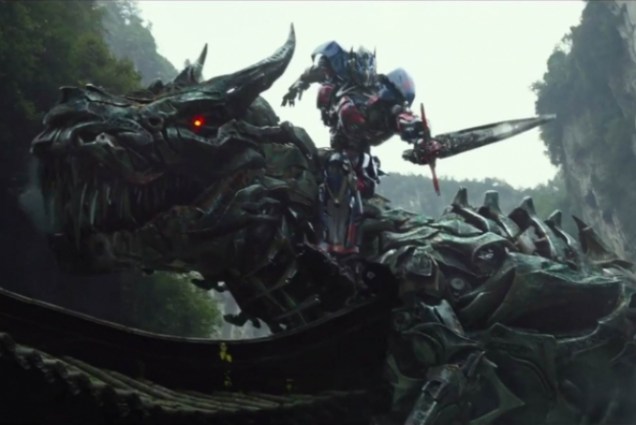 Cena do filme Transformers: A Era da Extinção