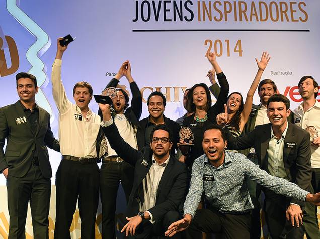 Vencedores e finalistas do Prêmio Jovens Inspiradores 2014