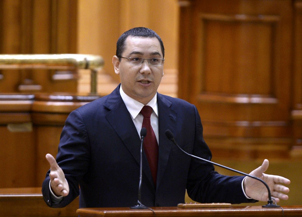 O primeiro-ministro romeno Victor Ponta pediu demissão após um grave incêndio que matou 32 pessoas