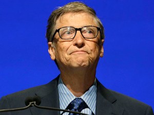 Bill Gates, presidente da Microsoft, durante discurso no encontro dos acionistas da compania, em Washington